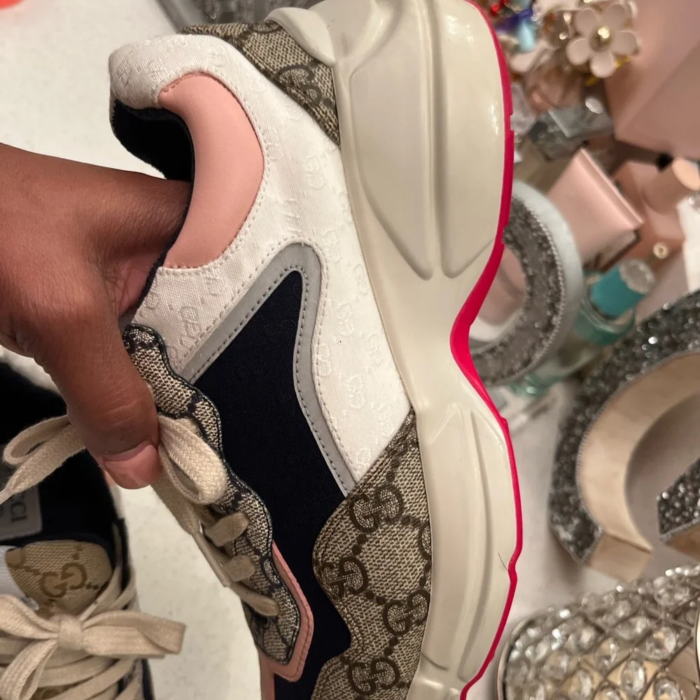 Gucci Sneaker - Picture 3 of 6